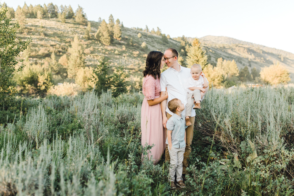 Family Photographer in Rexburg Idaho